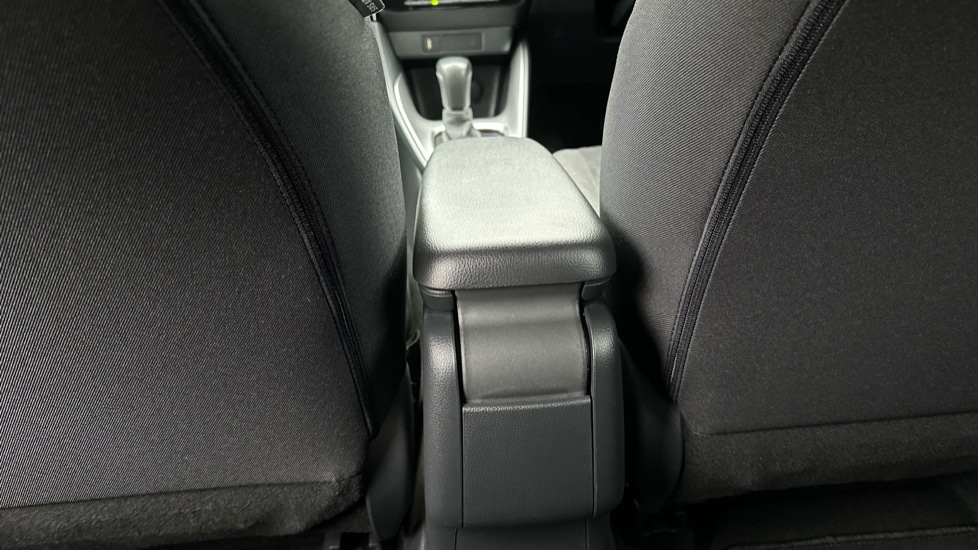 Used Toyota Yaris 2023 for sale - 76580070: Photo 33