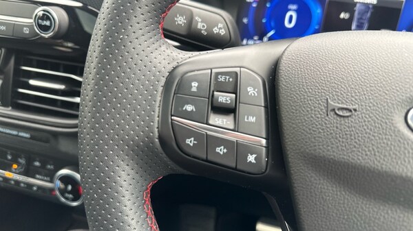 Used Ford Kuga 2023 for sale - 76079179: Photo 23