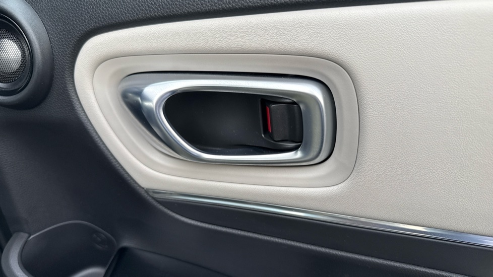 Used Honda HR-V 2024 for sale - 76404685: Photo 28