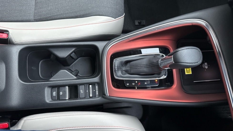 Used Honda HR-V 2024 for sale - 76404685: Photo 40