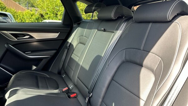 Used Jaguar F-Pace 2023 for sale - 76007998: Photo 14