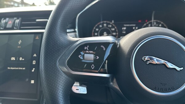 Used Jaguar F-Pace 2023 for sale - 76007998: Photo 23