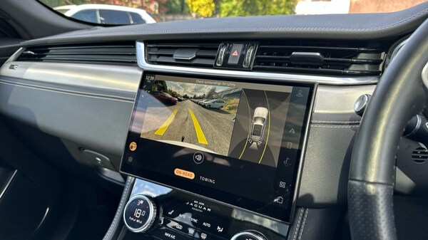 Used Jaguar F-Pace 2023 for sale - 76007998: Photo 25