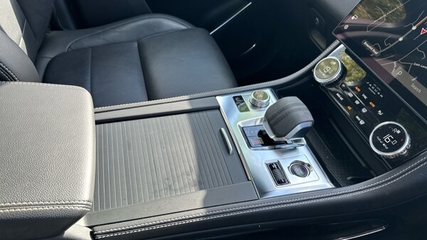 Used Jaguar F-Pace 2023 for sale - 76007998: Photo 27