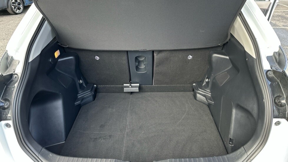 Used Toyota Yaris Cross 2023 for sale - 76079436: Photo 15