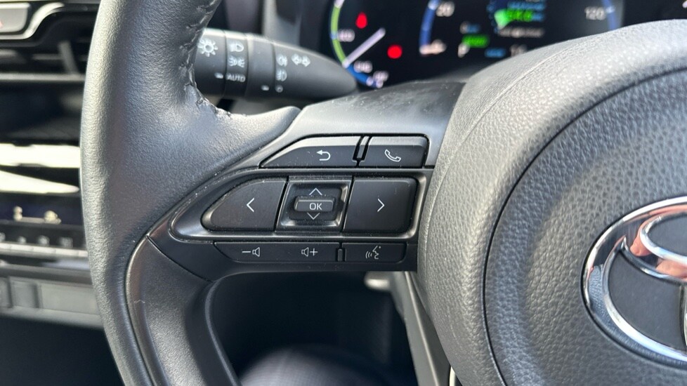 Used Toyota Yaris Cross 2023 for sale - 76079436: Photo 21