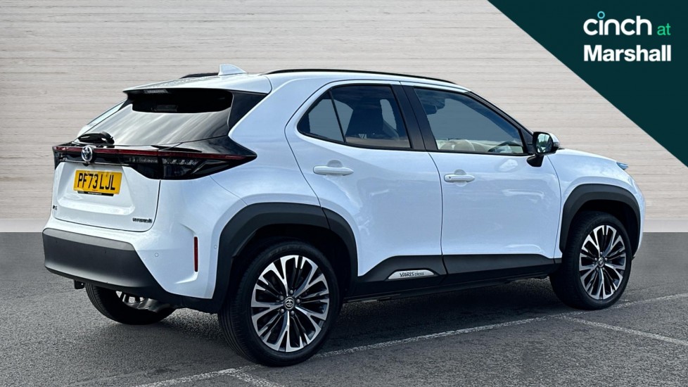 Used Toyota Yaris Cross 2023 for sale - 76079436: Photo 3