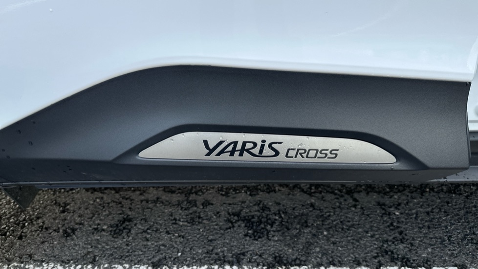 Used Toyota Yaris Cross 2023 for sale - 76079436: Photo 31