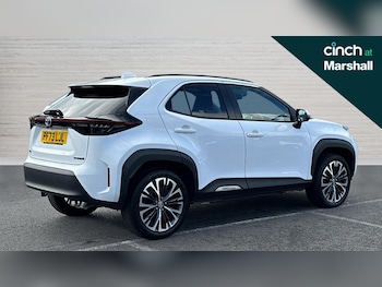 Used Toyota Yaris Cross 2023 for sale - 76079436: Photo