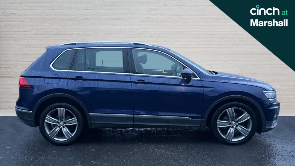 Used Volkswagen Tiguan 2018 for sale - 76749944: Photo 2