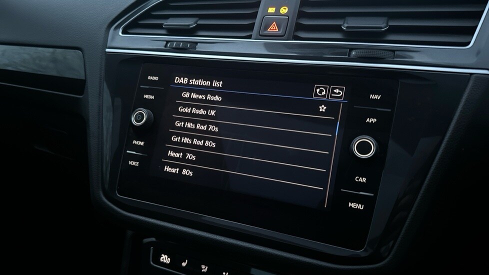 Used Volkswagen Tiguan 2018 for sale - 76749944: Photo 34