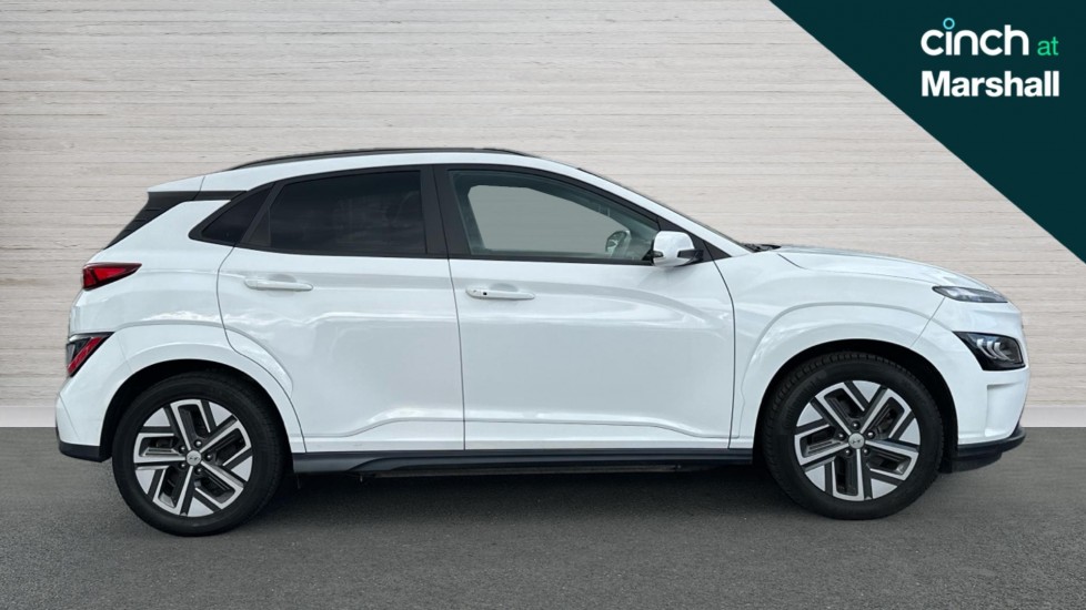 Used Hyundai KONA 2021 for sale - 76176288: Photo 2