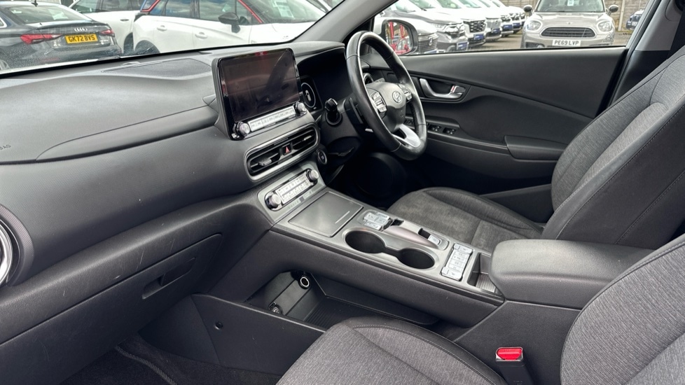 Used Hyundai KONA 2021 for sale - 76176288: Photo 21