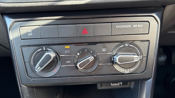 Used Volkswagen T-Cross 2019 for sale - 76217236: Photo 30