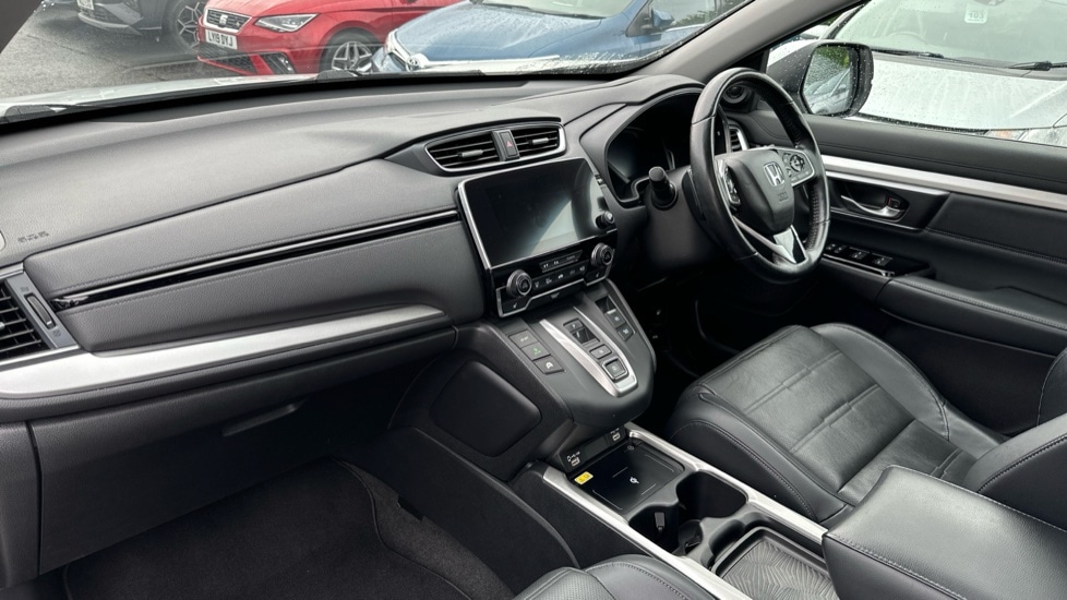 Used Honda CR-V 2021 for sale - 76589844: Photo 2