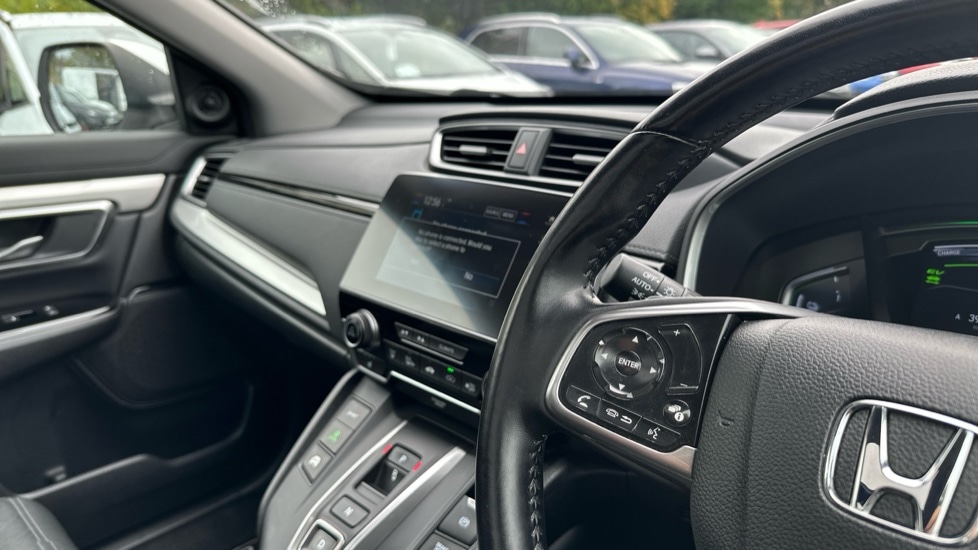 Used Honda CR-V 2021 for sale - 76589844: Photo 25