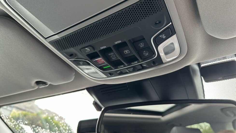 Used Honda CR-V 2021 for sale - 76589844: Photo 31