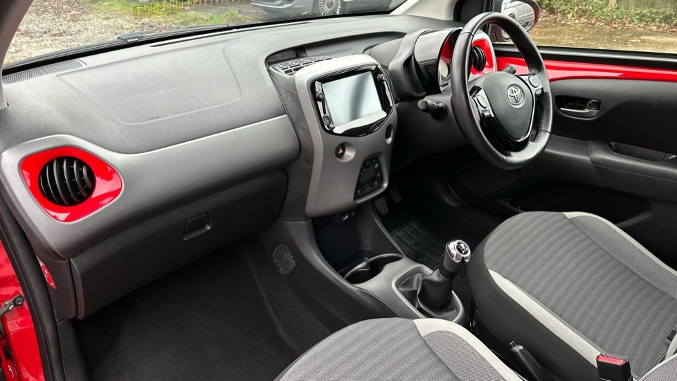 Used Toyota AYGO 2025 for sale - 76479592: Photo 10