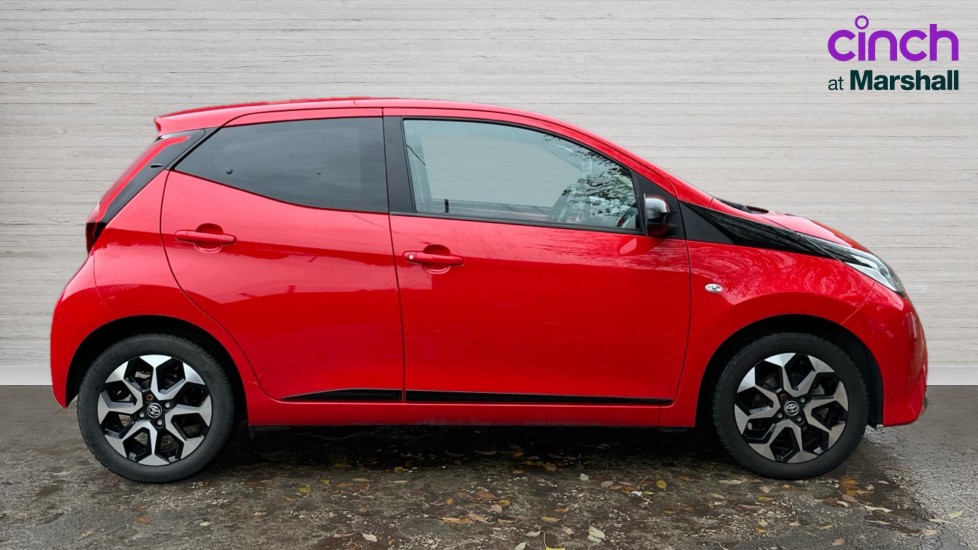 Used Toyota AYGO 2025 for sale - 76479592: Photo 2