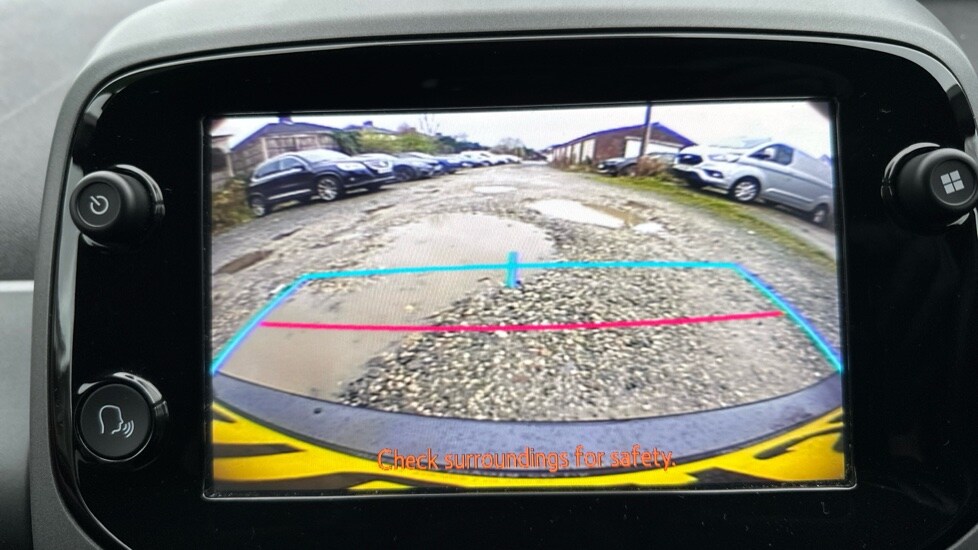 Used Toyota AYGO 2025 for sale - 76479592: Photo 28