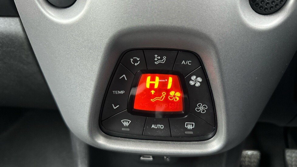 Used Toyota AYGO 2025 for sale - 76479592: Photo 36