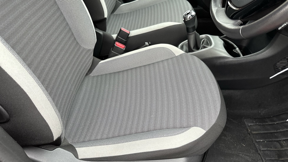 Used Toyota AYGO 2025 for sale - 76479592: Photo 38