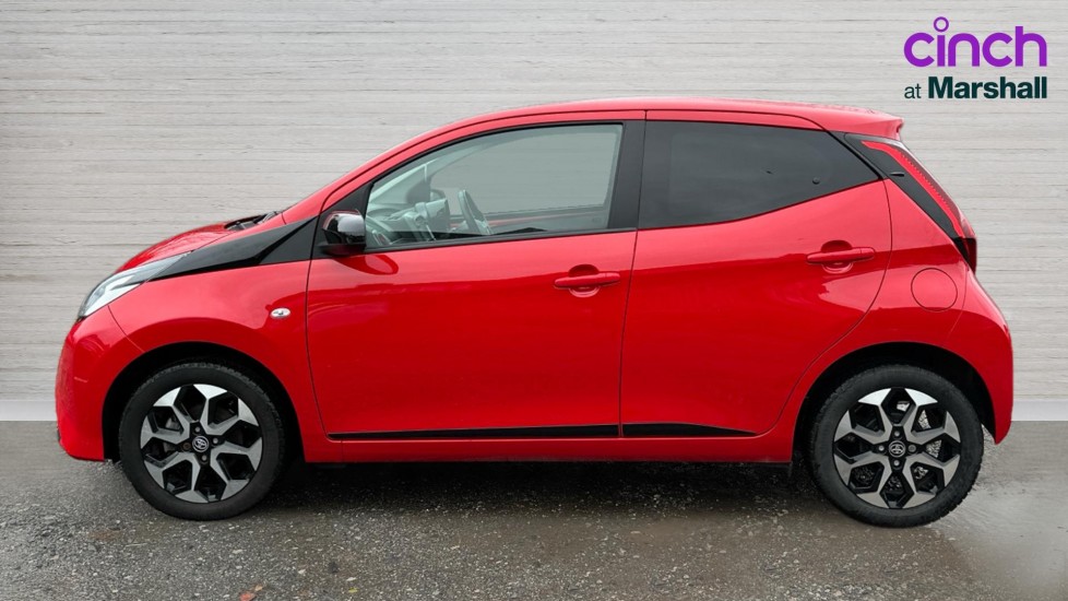 Used Toyota AYGO 2025 for sale - 76479592: Photo 6
