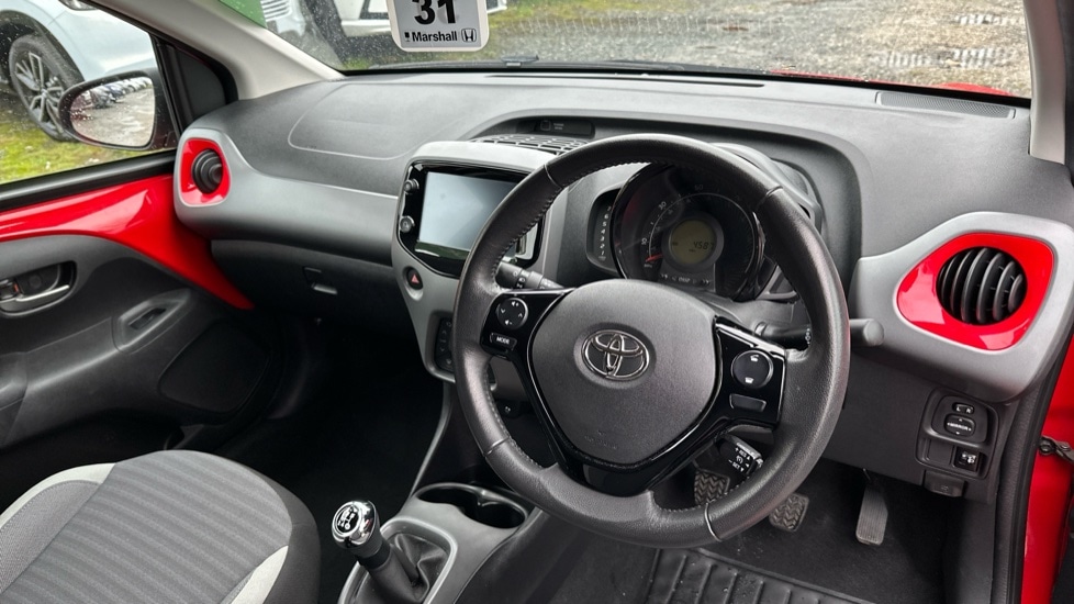 Used Toyota AYGO 2025 for sale - 76479592: Photo 9