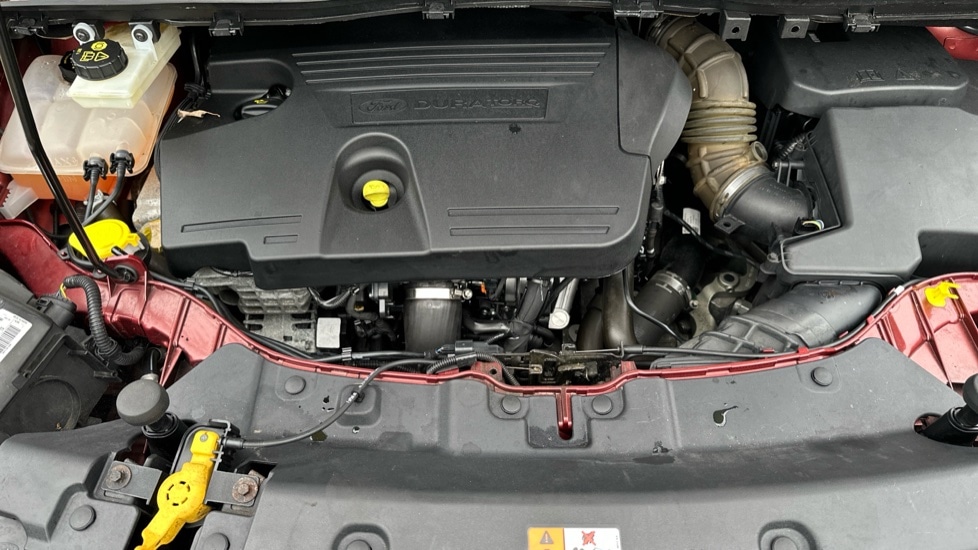 Used Ford Kuga 2015 for sale - 77057750: Photo 16