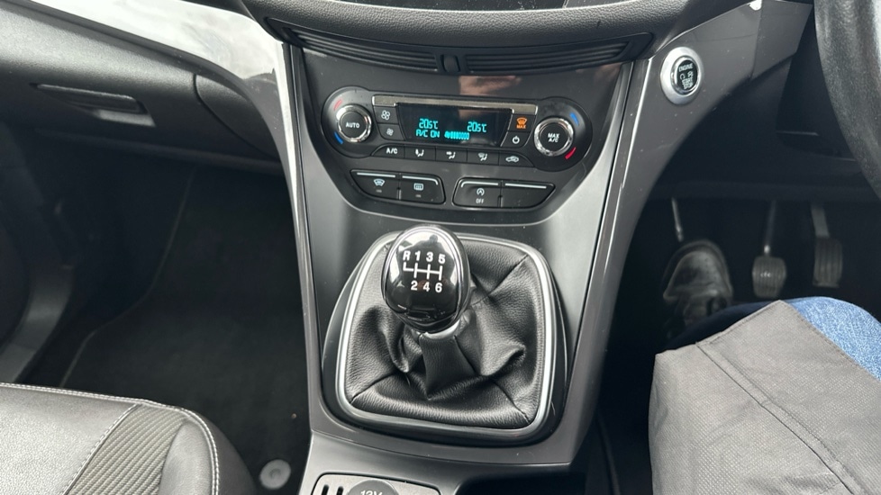 Used Ford Kuga 2015 for sale - 77057750: Photo 30