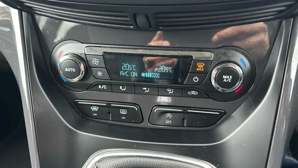 Used Ford Kuga 2015 for sale - 77057750: Photo 35