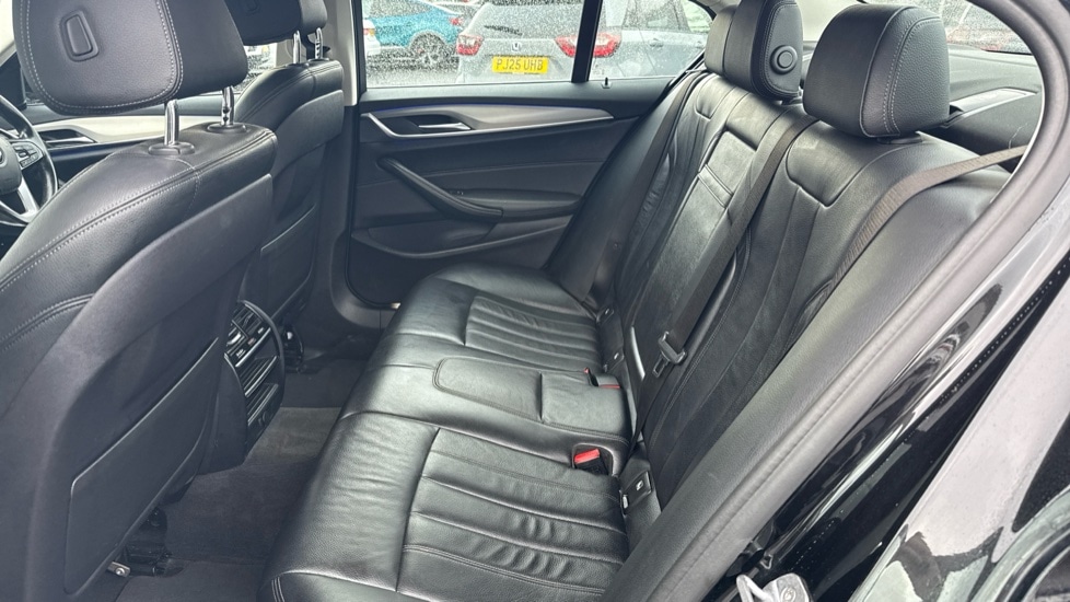 Used BMW 5 Series 2018 for sale - 76847217: Photo 14