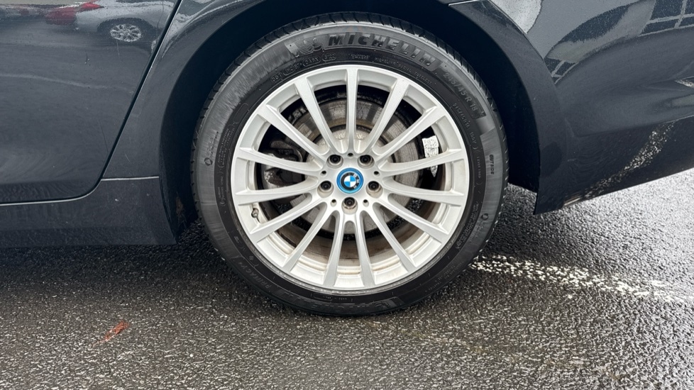 Used BMW 5 Series 2018 for sale - 76847217: Photo 37