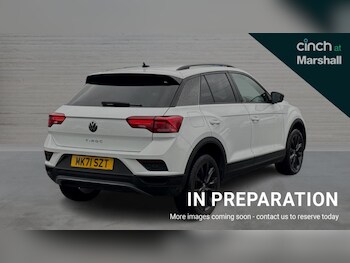 Used Volkswagen T-Roc 2021 for sale - 76523550: Photo