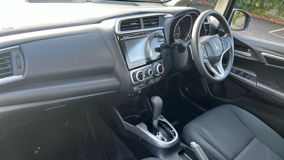 Used Honda Jazz 2020 for sale - 76966647: Photo 2