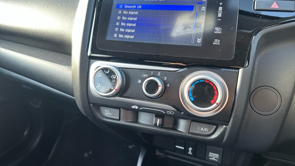 Used Honda Jazz 2020 for sale - 76966647: Photo 32