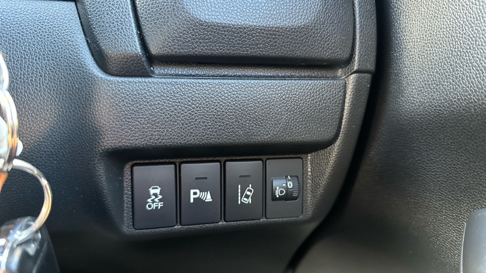 Used Honda Jazz 2020 for sale - 76966647: Photo 35