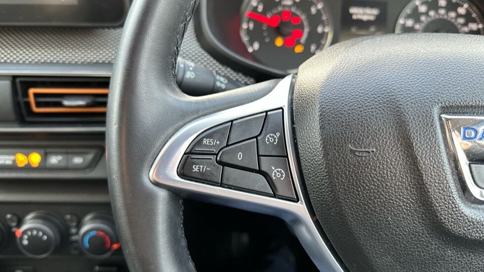 Used Dacia Sandero Stepway 2021 for sale - 76847171: Photo 22