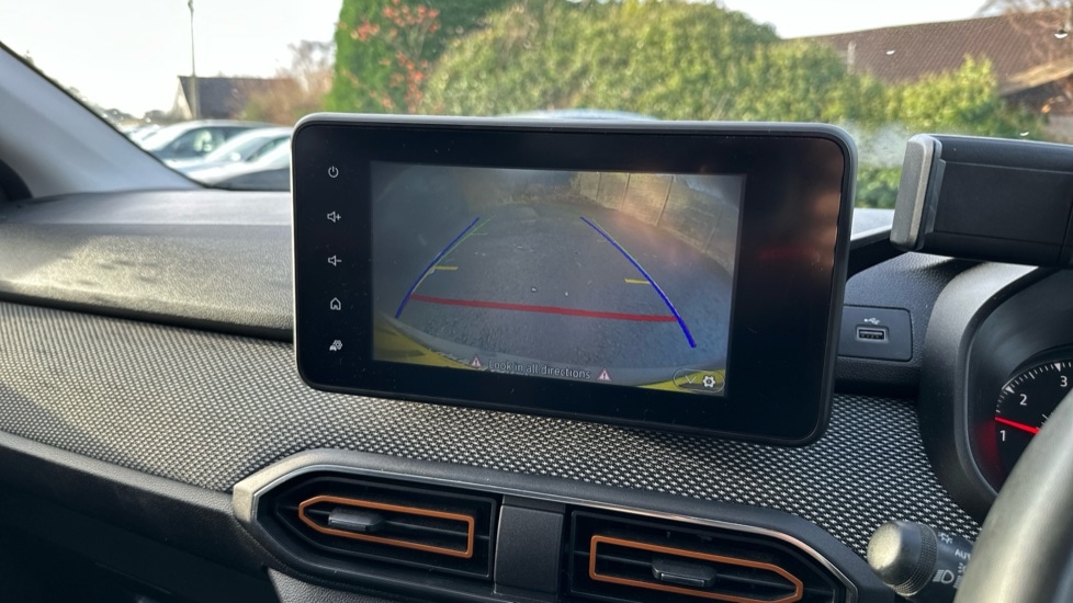 Used Dacia Sandero Stepway 2021 for sale - 76847171: Photo 25