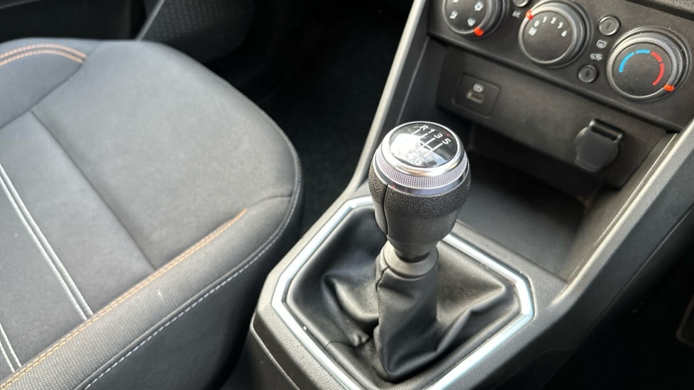 Used Dacia Sandero Stepway 2021 for sale - 76847171: Photo 28