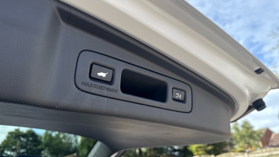 Used Honda CR-V 2025 for sale - 76466203: Photo 34