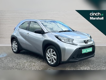 2022 - 1.0 VVT-i Pure 5dr Auto