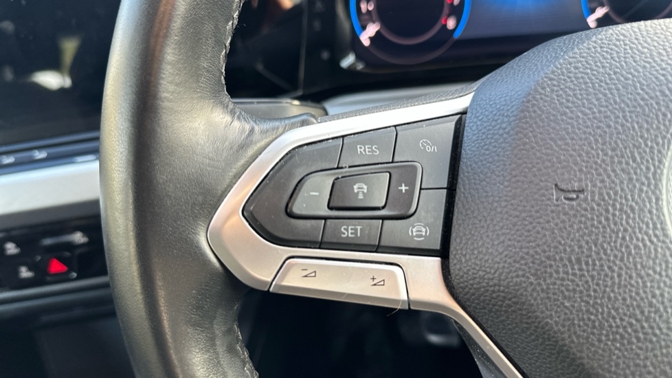 Used Volkswagen Golf 2022 for sale - 76092168: Photo 22