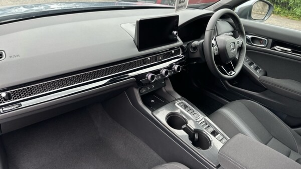 Used Honda Civic 2025 for sale - 76161256: Photo 2
