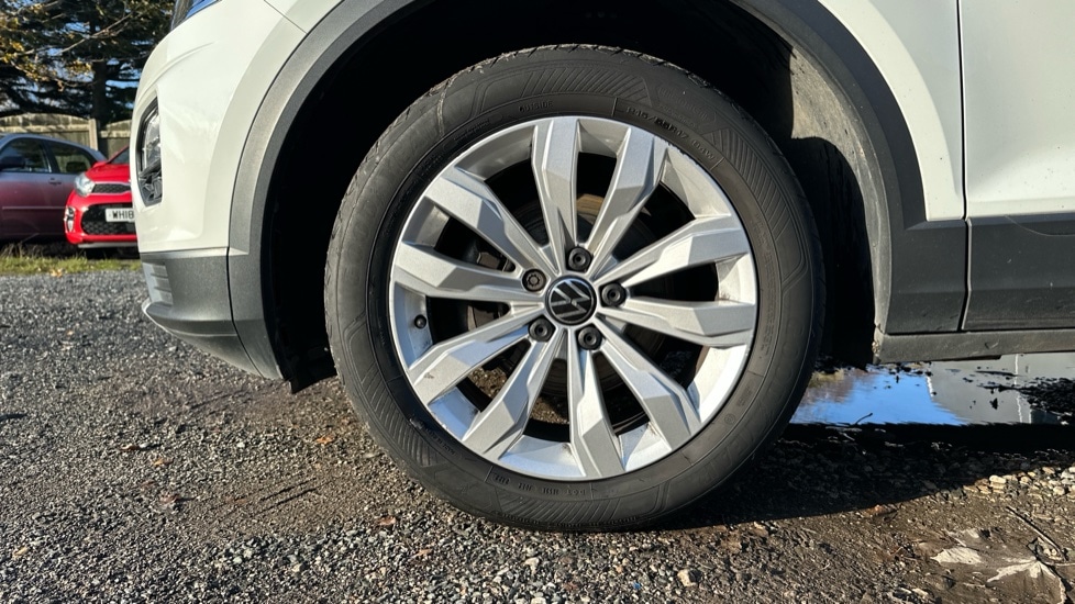 Used Volkswagen T-Roc 2020 for sale - 76586973: Photo 20