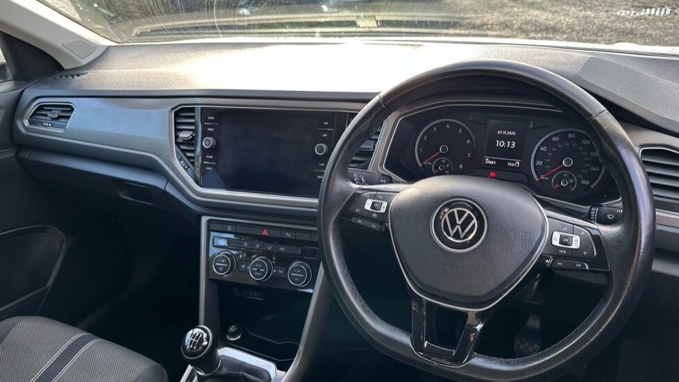 Used Volkswagen T-Roc 2020 for sale - 76586973: Photo 9