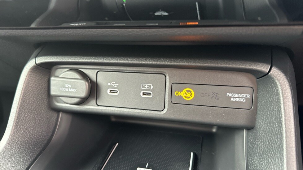 Used Honda Civic 2025 for sale - 76161505: Photo 32