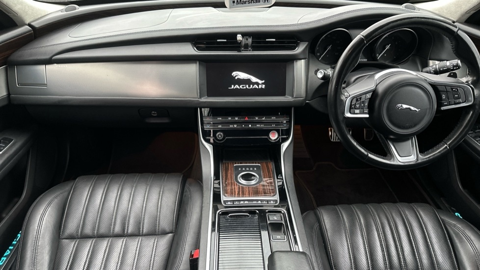 Used Jaguar XF 2018 for sale - 76817649: Photo 11