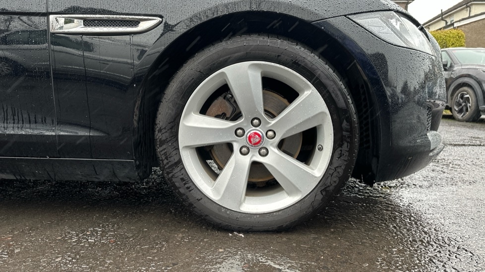 Used Jaguar XF 2018 for sale - 76817649: Photo 20