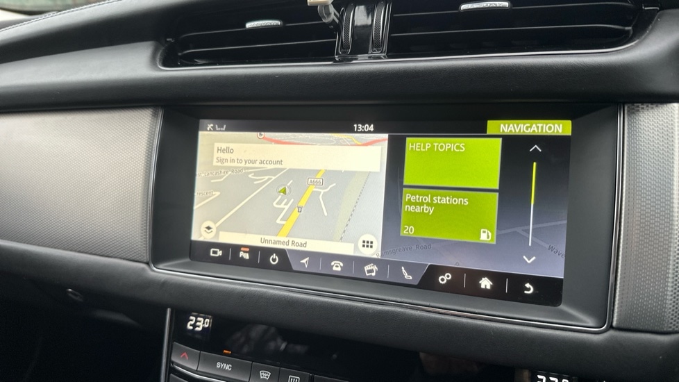 Used Jaguar XF 2018 for sale - 76817649: Photo 26